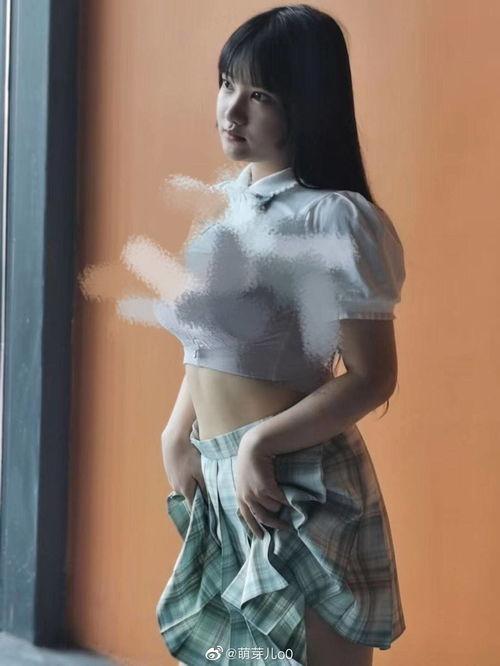 偷拍最新事件爆料图片大全,图片大全揭示隐私边界争议  第3张