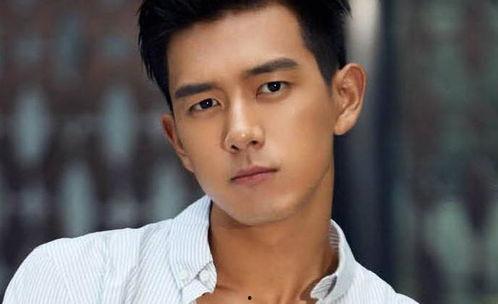 爱豆吃瓜娱乐圈李现,娱乐圈吃瓜达人，揭秘爱豆背后的故事  第3张