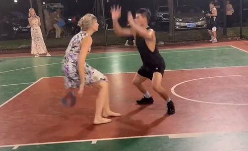 打球女生爆料视频大全,揭秘热门打球女生爆料视频背后的故事