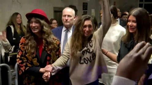 女制作人爆料视频,揭秘娱乐圈幕后制作人的真实生活 第3张 女制作人爆料视频,揭秘娱乐圈幕后制作人的真实生活 第3张