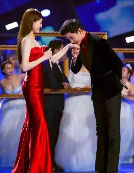 娱乐圈吃瓜博主唠嗑是谁,揭秘幕后故事，带你走进明星生活  第2张