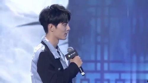 肖战最新资讯爆料,神秘项目引热议，粉丝期待不已