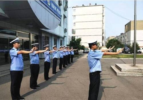 富士康保安爆料视频大全,揭秘工厂内幕与真实工作环境 第3张 富士康保安爆料视频大全,揭秘工厂内幕与真实工作环境 第3张